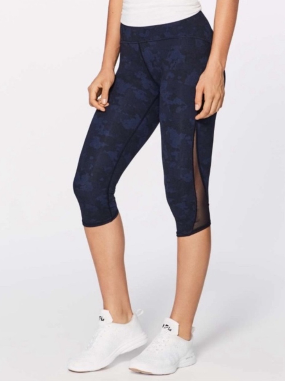 LULULEMON | Train Times Cropped Blue Camo Leggings | 4
